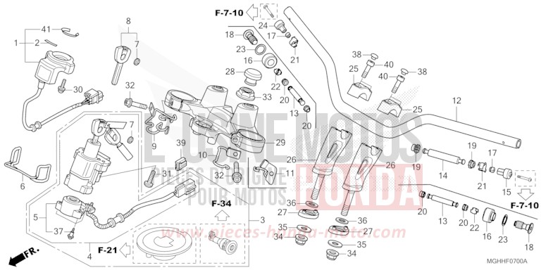 HANDLE PIPE/TOP BRIDGE for VFR1200X Dual Clutch CANDY PROMINENCE RED (R342) from 2017